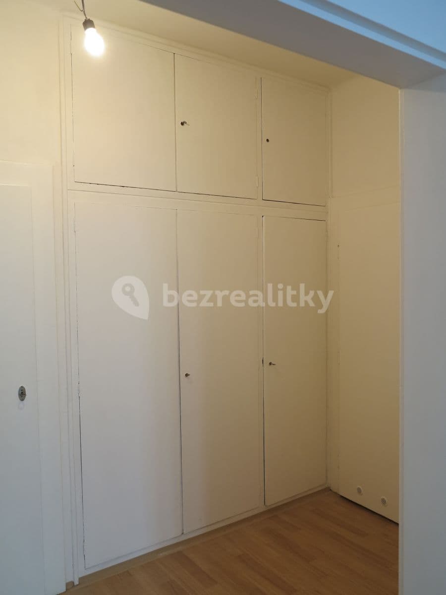 Pronájem bytu 2+kk 46 m², V Háji, Praha, Praha Pronájem bytu 2+kk 46 m², V Háji, Praha, Praha