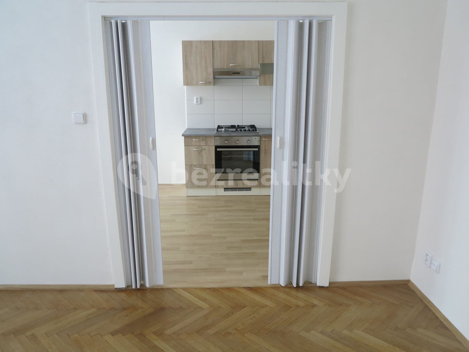 Pronájem bytu 2+kk 46 m², V Háji, Praha, Praha Pronájem bytu 2+kk 46 m², V Háji, Praha, Praha