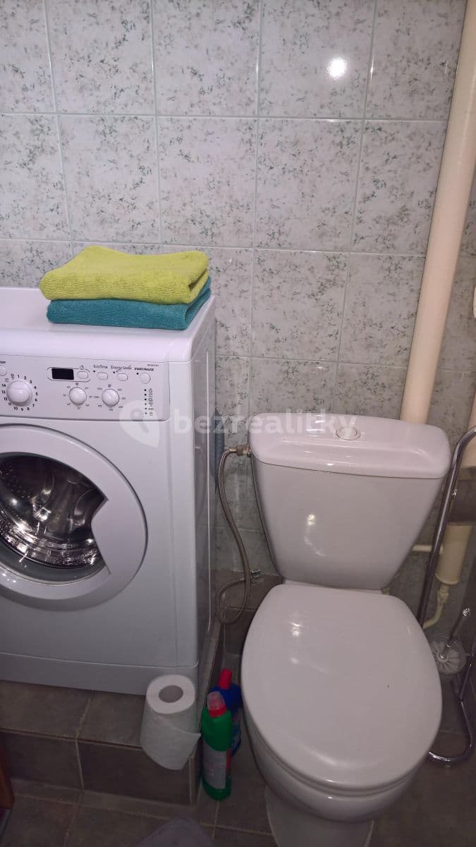 Pronájem bytu Garsoniéra 28 m², Měchenická, Praha, Praha Pronájem bytu Garsoniéra 28 m², Měchenická, Praha, Praha