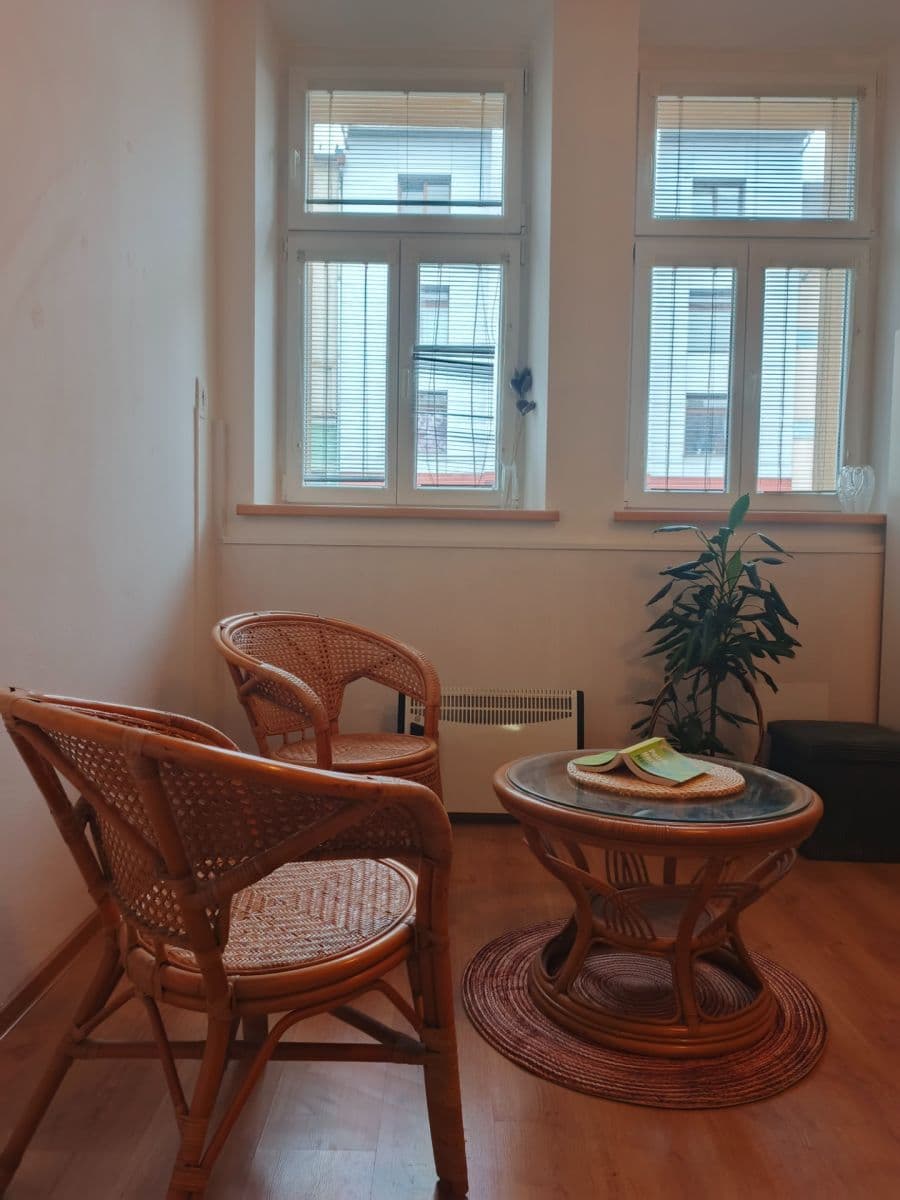 Pronájem bytu Garsoniéra 35 m², Nad Šutkou, Praha, Praha Pronájem bytu Garsoniéra 35 m², Nad Šutkou, Praha, Praha