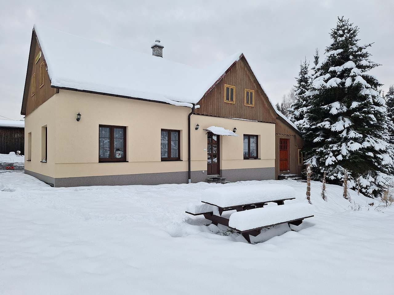 Pronájem chaty, chalupy, Tanvald, Liberecký kraj Pronájem chaty, chalupy, Tanvald, Liberecký kraj