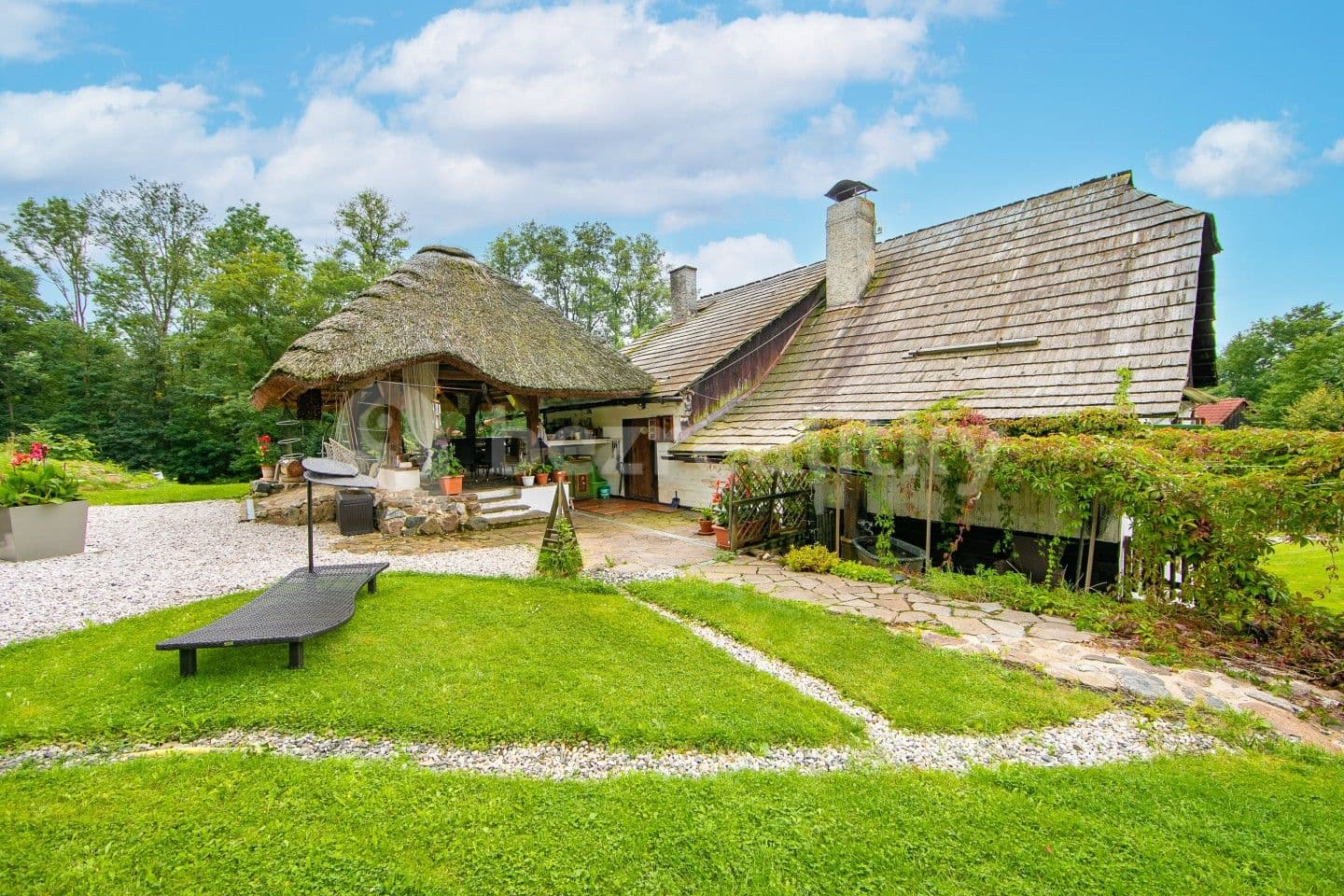 Prodej chaty, chalupy 220 m², pozemek 8.981 m², Nové Mitrovice, Plzeňský kraj