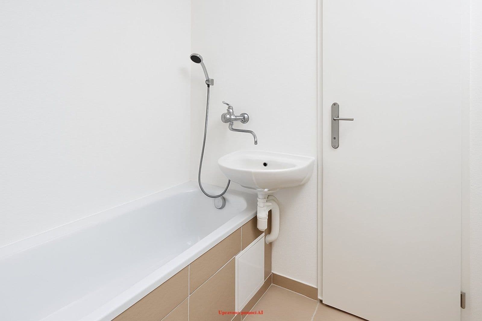 Pronájem bytu 1+kk 21 m², Nad Mostárnou, Frýdek-Místek, Moravskoslezský kraj Pronájem bytu 1+kk 21 m², Nad Mostárnou, Frýdek-Místek, Moravskoslezský kraj