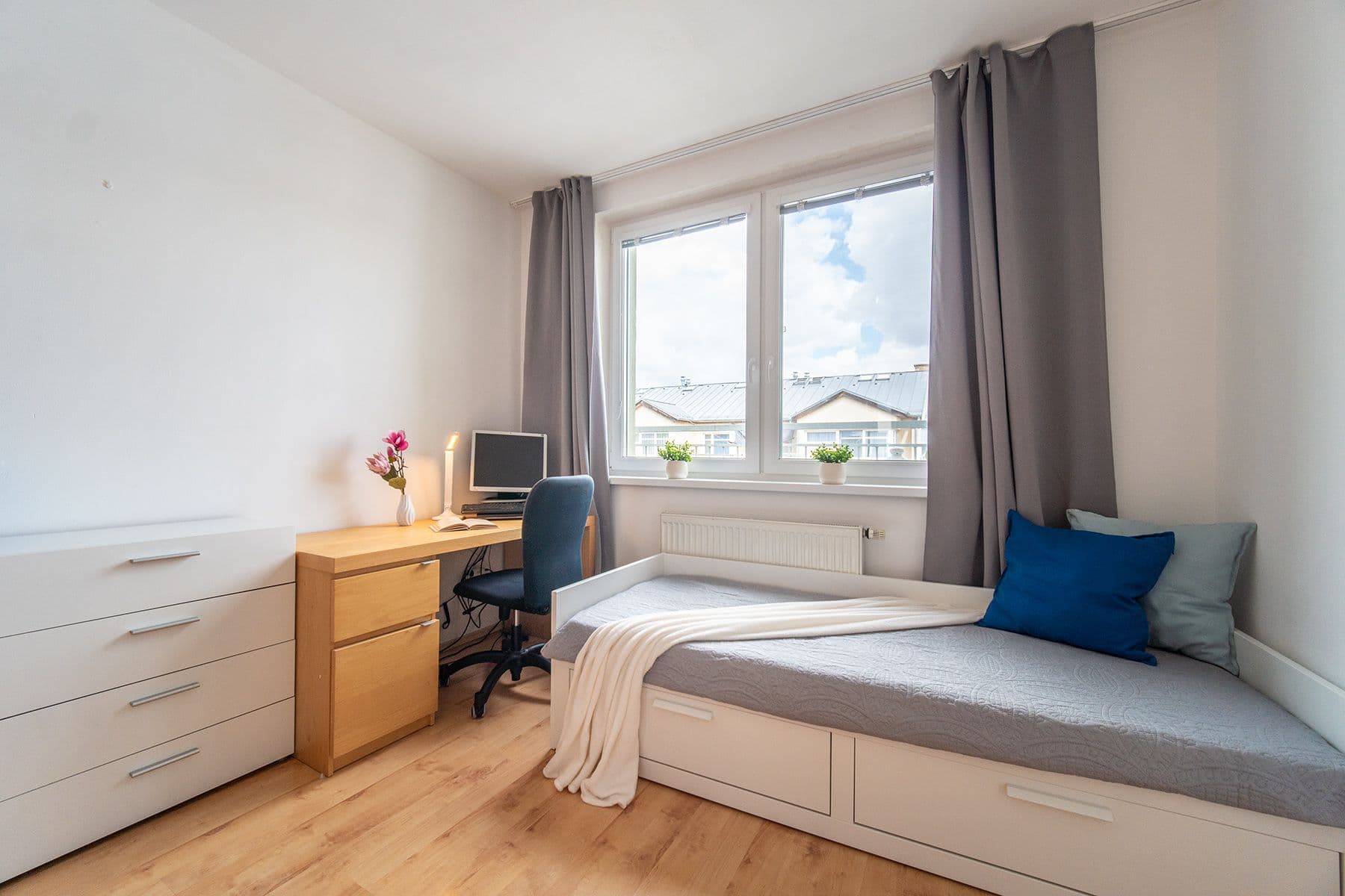 Pronájem bytu 3+kk 79 m², V Zeleném údolí, Praha, Praha Pronájem bytu 3+kk 79 m², V Zeleném údolí, Praha, Praha