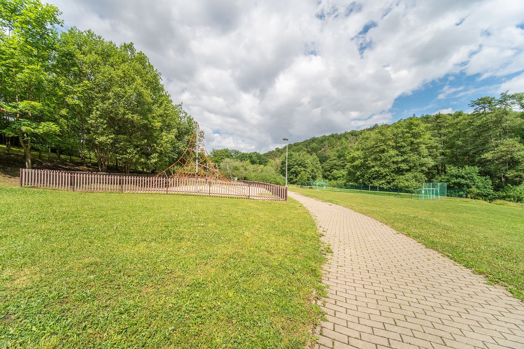 Pronájem bytu 3+kk 79 m², V Zeleném údolí, Praha, Praha Pronájem bytu 3+kk 79 m², V Zeleném údolí, Praha, Praha