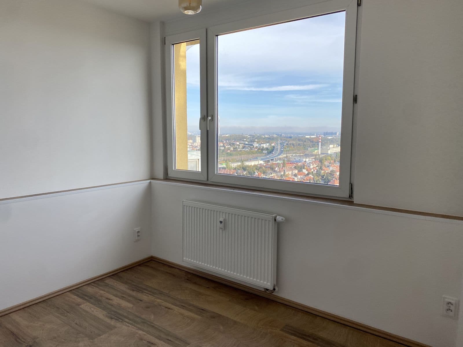 Pronájem bytu 2+kk 38 m², Jabloňová, Praha, Praha Pronájem bytu 2+kk 38 m², Jabloňová, Praha, Praha