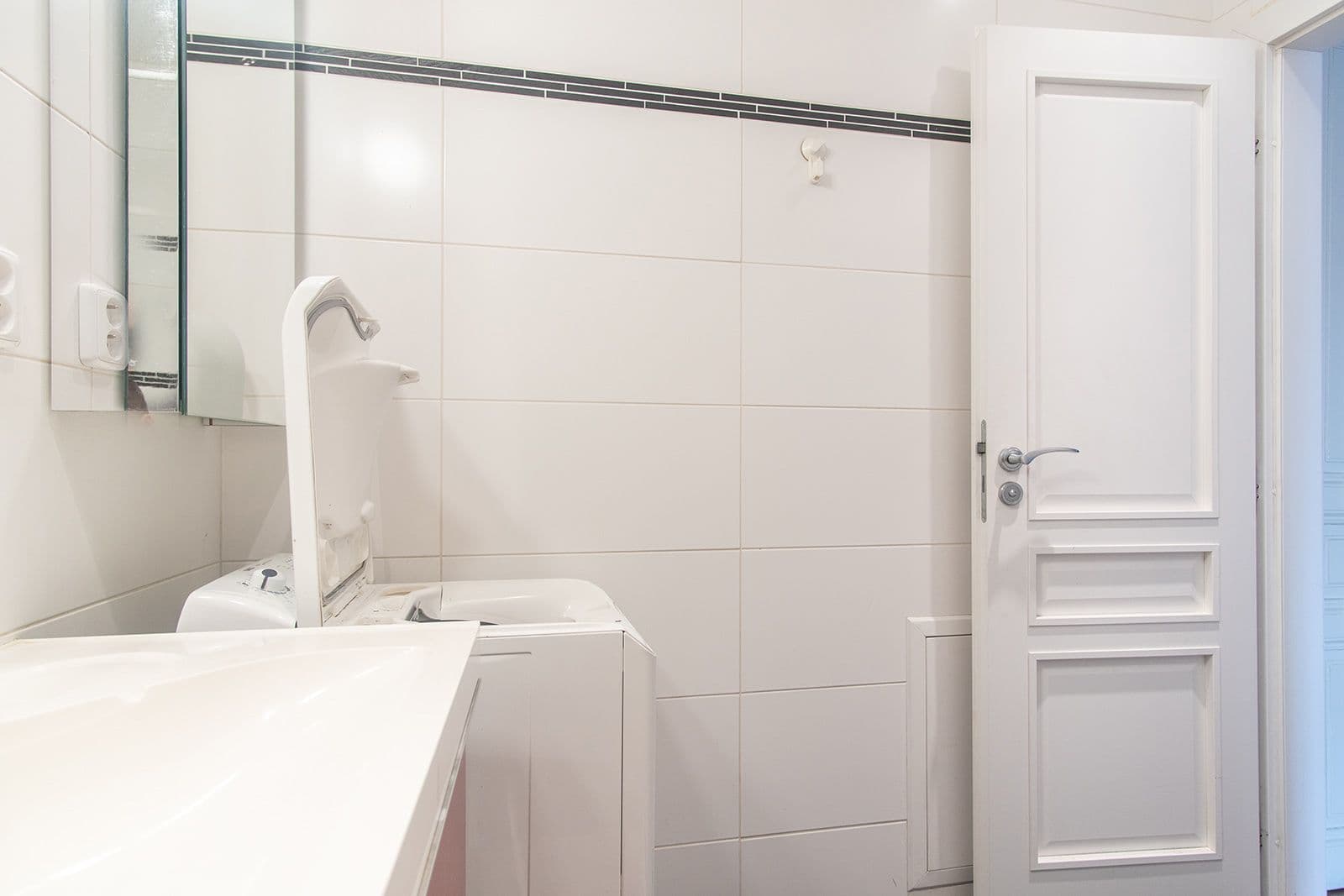 Pronájem bytu 3+kk 70 m², Pernerova, Praha, Praha Pronájem bytu 3+kk 70 m², Pernerova, Praha, Praha