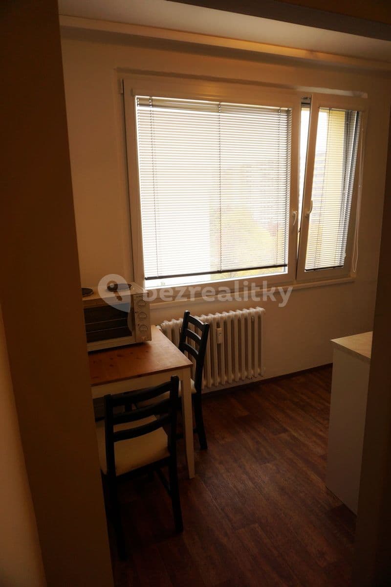 Pronájem bytu 1+1 35 m², Mandysova, Hradec Králové, Královéhradecký kraj Pronájem bytu 1+1 35 m², Mandysova, Hradec Králové, Královéhradecký kraj