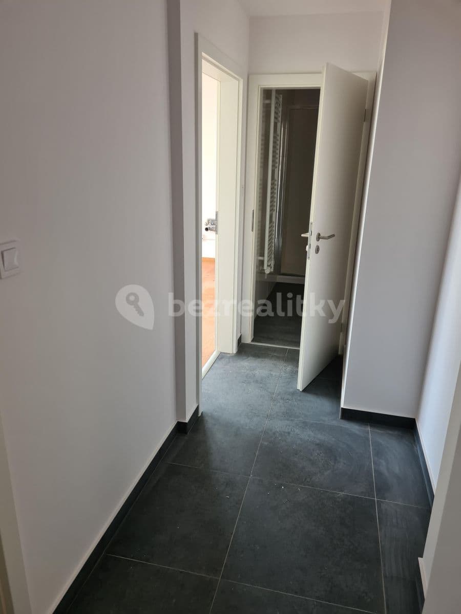 Pronájem bytu 2+kk 47 m², Žižkova, Horoměřice, Středočeský kraj Pronájem bytu 2+kk 47 m², Žižkova, Horoměřice, Středočeský kraj