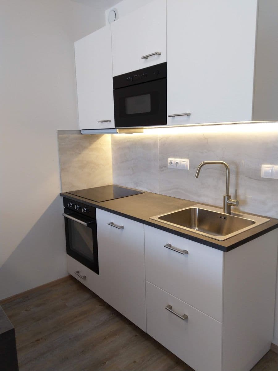 Prodej bytu 2+kk 50 m², Poříčí, Brno, Jihomoravský kraj Prodej bytu 2+kk 50 m², Poříčí, Brno, Jihomoravský kraj