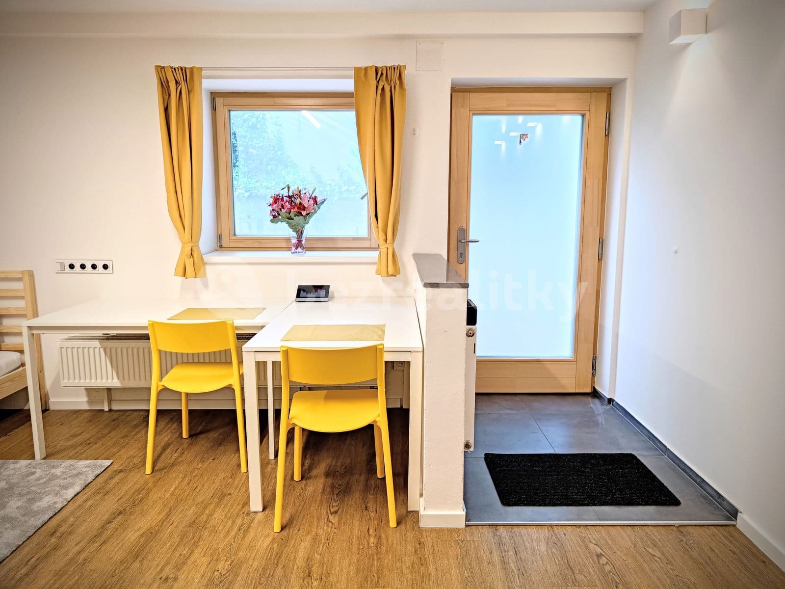 Pronájem bytu 1+kk 27 m², U Albrechtova vrchu, Praha, Praha Pronájem bytu 1+kk 27 m², U Albrechtova vrchu, Praha, Praha