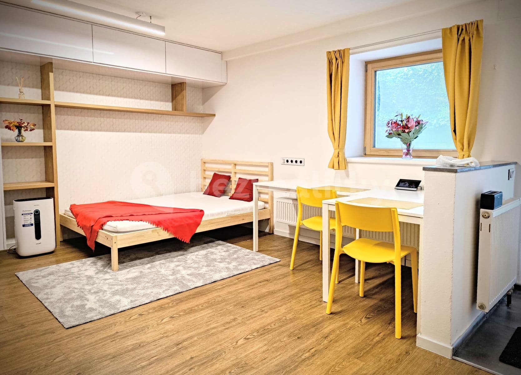 Pronájem bytu 1+kk 27 m², U Albrechtova vrchu, Praha, Praha Pronájem bytu 1+kk 27 m², U Albrechtova vrchu, Praha, Praha