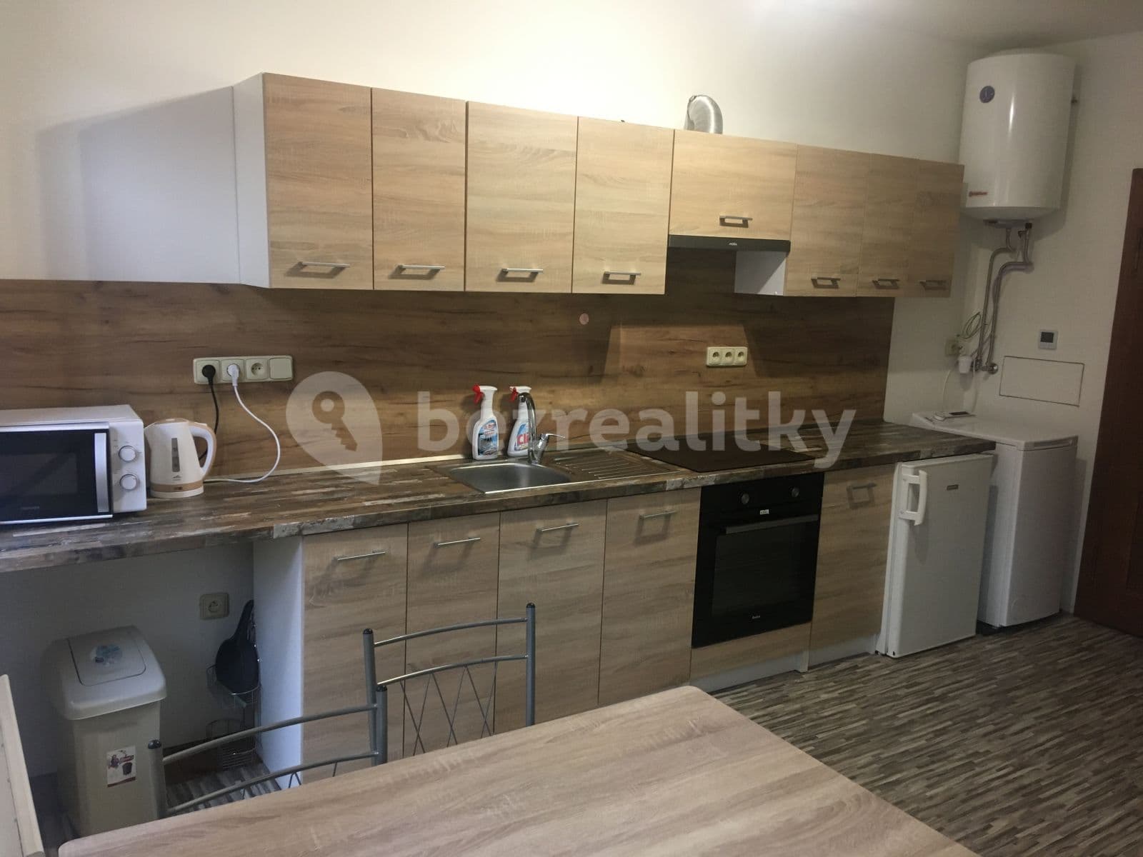 Pronájem bytu 1+kk 35 m², Želeč, Olomoucký kraj Pronájem bytu 1+kk 35 m², Želeč, Olomoucký kraj