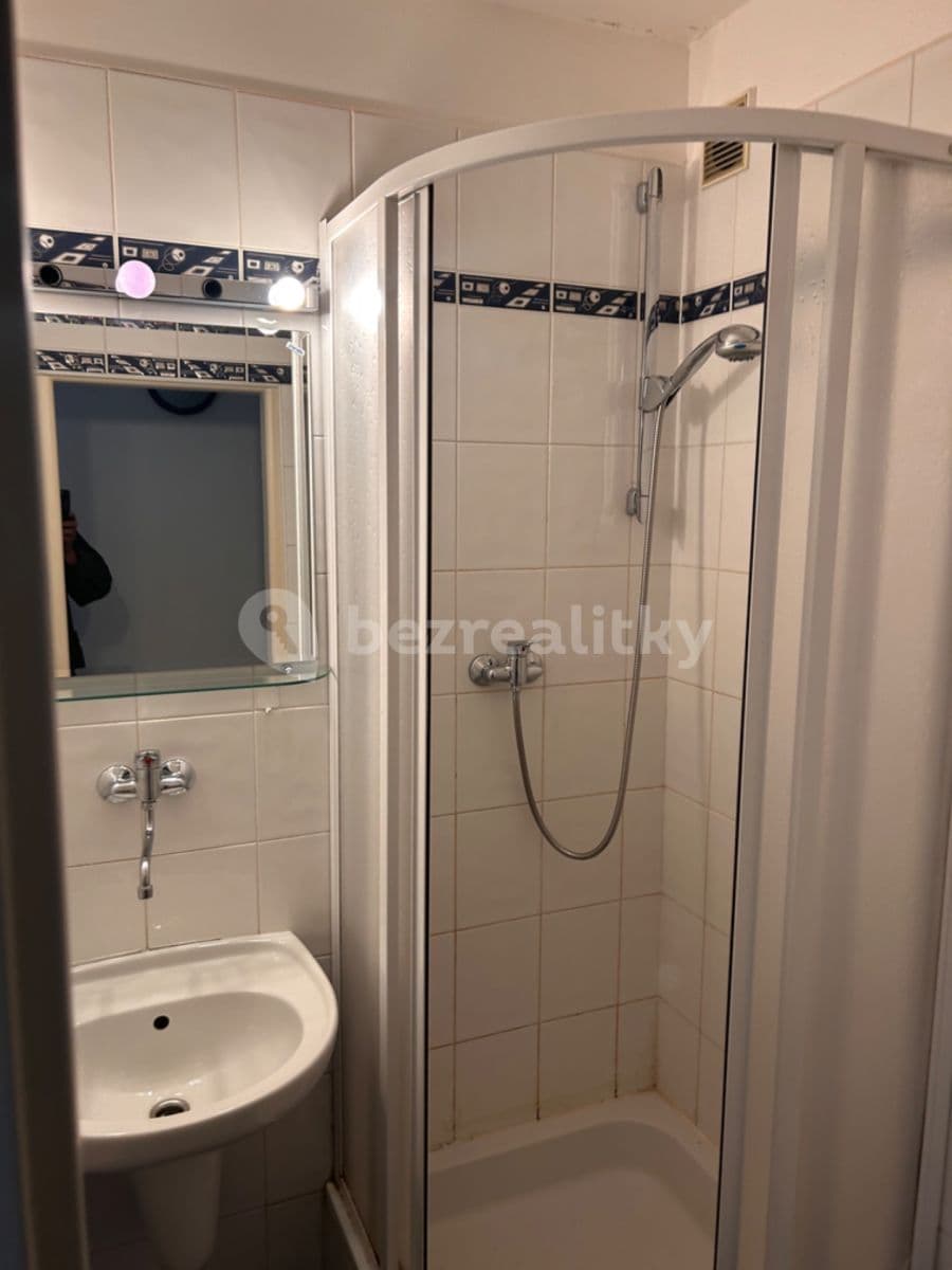 Pronájem bytu 2+1 54 m², Lihovarská, Praha, Praha Pronájem bytu 2+1 54 m², Lihovarská, Praha, Praha