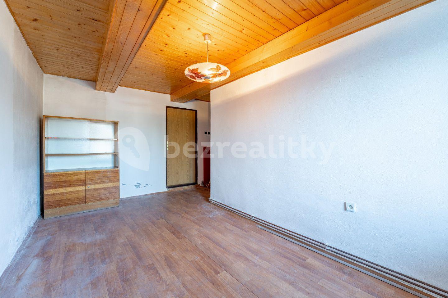 Prodej domu 100 m², pozemek 127 m², Bystřice nad Pernštejnem, Kraj Vysočina