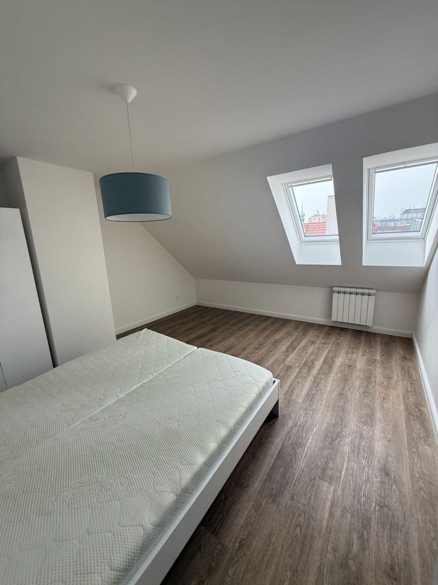 Pronájem bytu 3+kk 76 m², Petrská, Praha, Praha Pronájem bytu 3+kk 76 m², Petrská, Praha, Praha