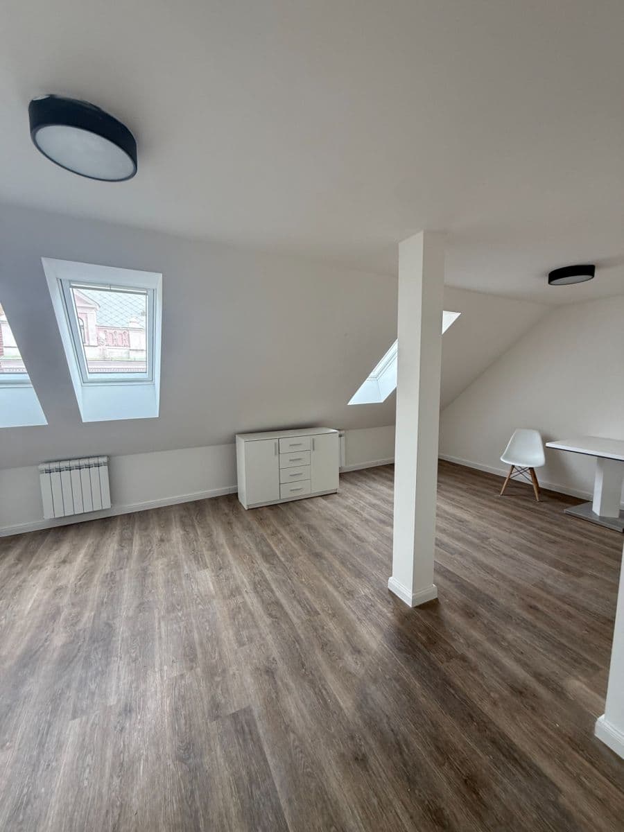 Pronájem bytu 3+kk 76 m², Petrská, Praha, Praha Pronájem bytu 3+kk 76 m², Petrská, Praha, Praha