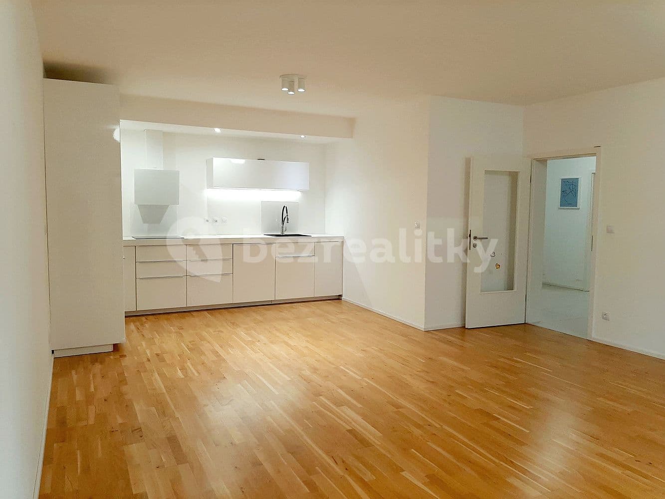 Pronájem bytu 3+kk 84 m², Nepomuckých, Praha, Praha Pronájem bytu 3+kk 84 m², Nepomuckých, Praha, Praha