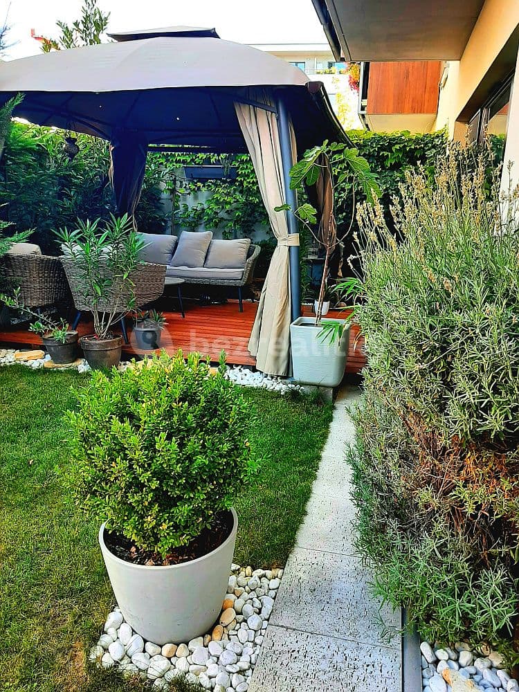 Pronájem bytu 3+kk 84 m², Nepomuckých, Praha, Praha Pronájem bytu 3+kk 84 m², Nepomuckých, Praha, Praha