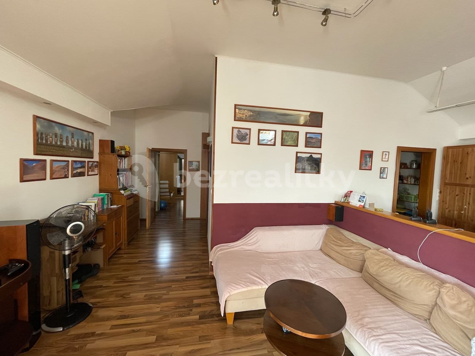 Pronájem domu 180 m², pozemek 1.100 m², Na Výsluní, Králův Dvůr, Středočeský kraj Pronájem domu 180 m², pozemek 1.100 m², Na Výsluní, Králův Dvůr, Středočeský kraj