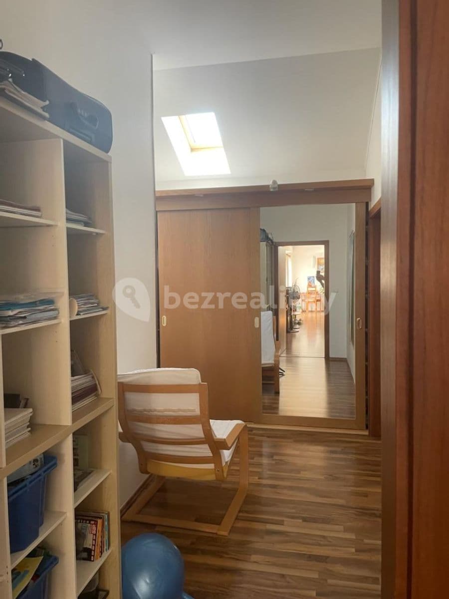 Pronájem domu 180 m², pozemek 1.100 m², Na Výsluní, Králův Dvůr, Středočeský kraj Pronájem domu 180 m², pozemek 1.100 m², Na Výsluní, Králův Dvůr, Středočeský kraj