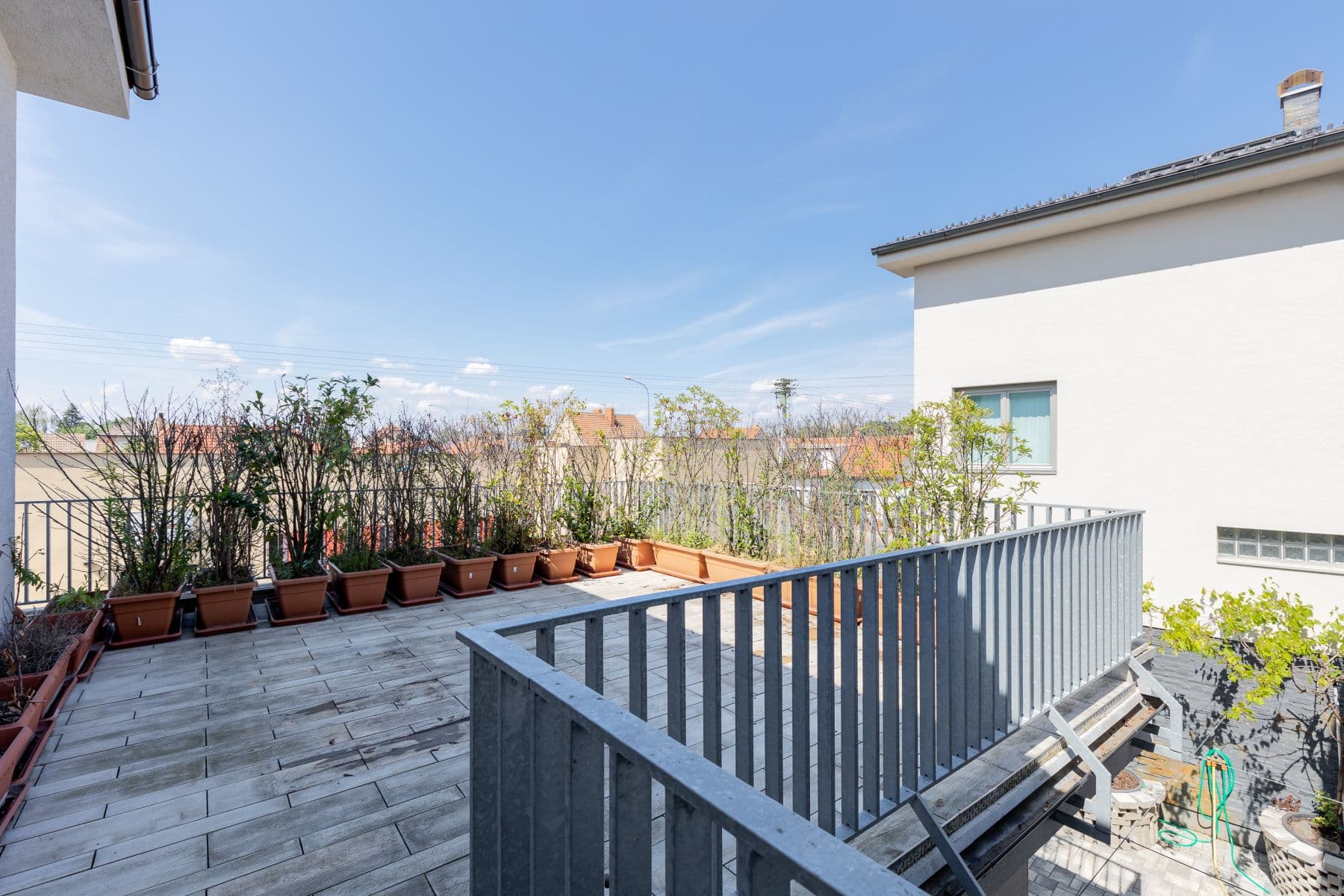 Pronájem bytu 4+kk 126 m², Vojtěšská, Neratovice, Středočeský kraj Pronájem bytu 4+kk 126 m², Vojtěšská, Neratovice, Středočeský kraj