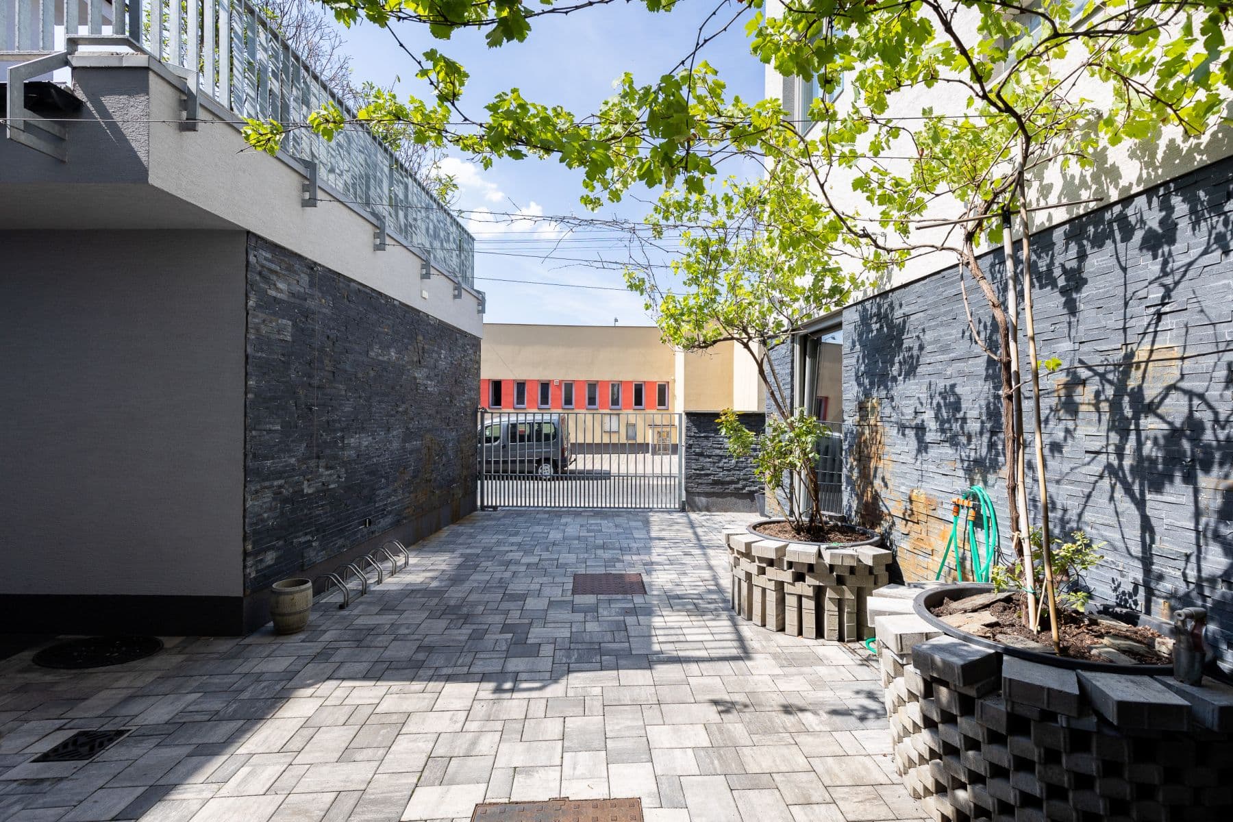 Pronájem bytu 4+kk 126 m², Vojtěšská, Neratovice, Středočeský kraj Pronájem bytu 4+kk 126 m², Vojtěšská, Neratovice, Středočeský kraj