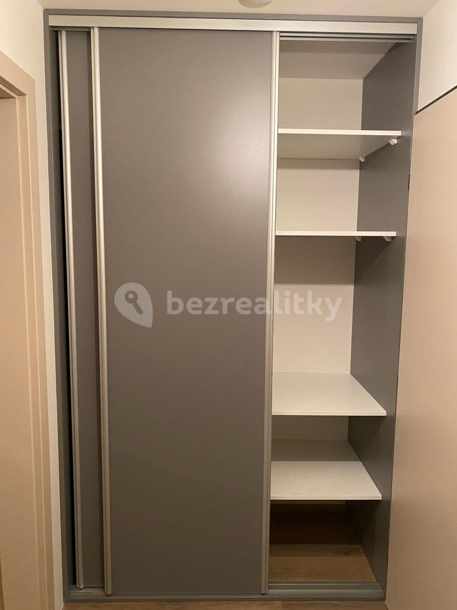 Pronájem bytu 1+kk 37 m², Čerpadlová, Praha, Praha Pronájem bytu 1+kk 37 m², Čerpadlová, Praha, Praha