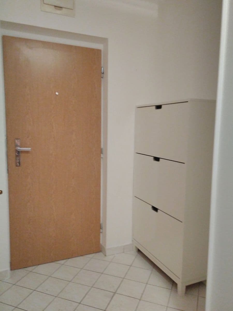 Pronájem bytu 2+1 56 m², Zadunajská cesta, Petržalka, Bratislavský kraj Pronájem bytu 2+1 56 m², Zadunajská cesta, Petržalka, Bratislavský kraj