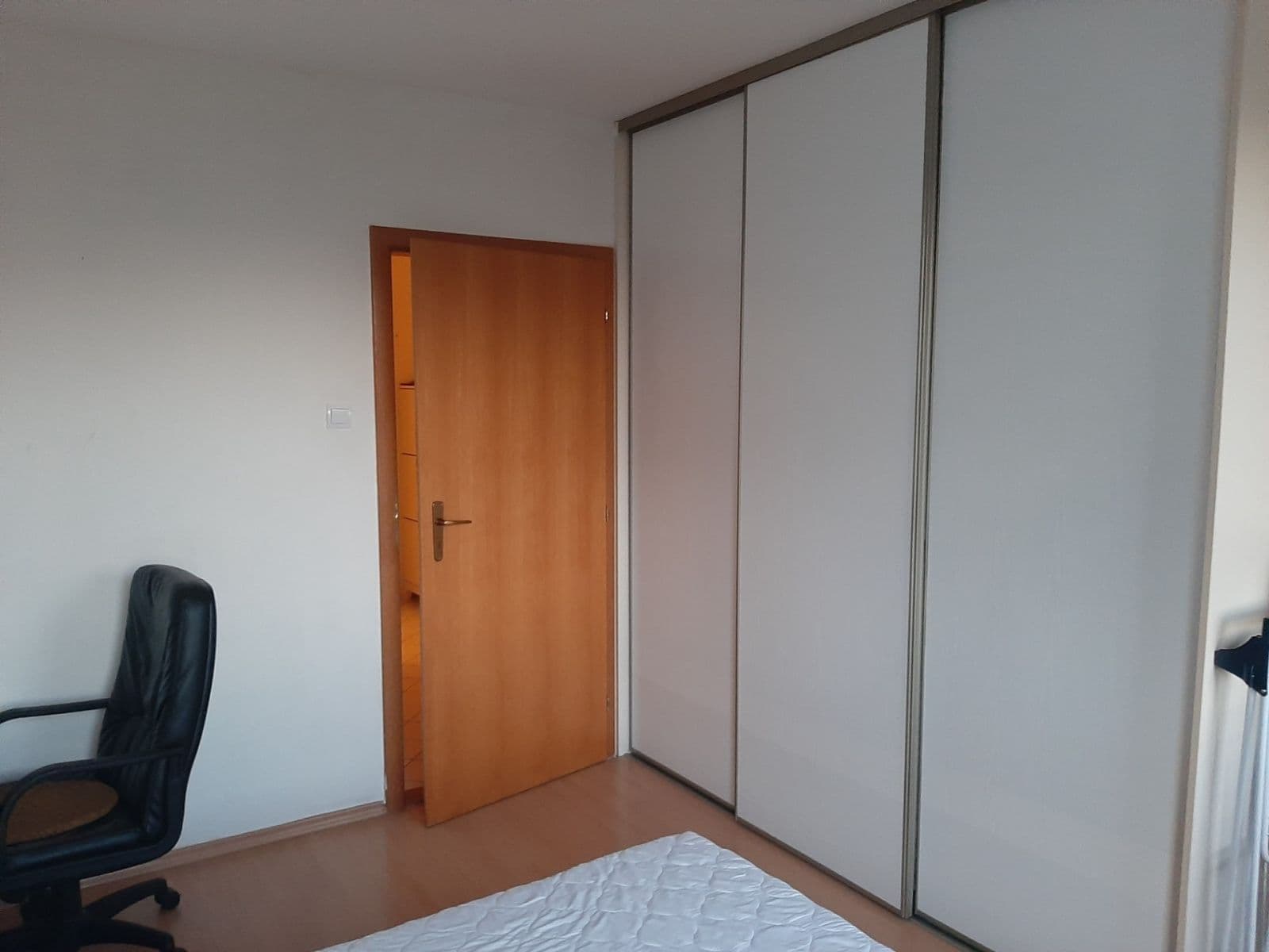 Pronájem bytu 2+1 56 m², Zadunajská cesta, Petržalka, Bratislavský kraj Pronájem bytu 2+1 56 m², Zadunajská cesta, Petržalka, Bratislavský kraj