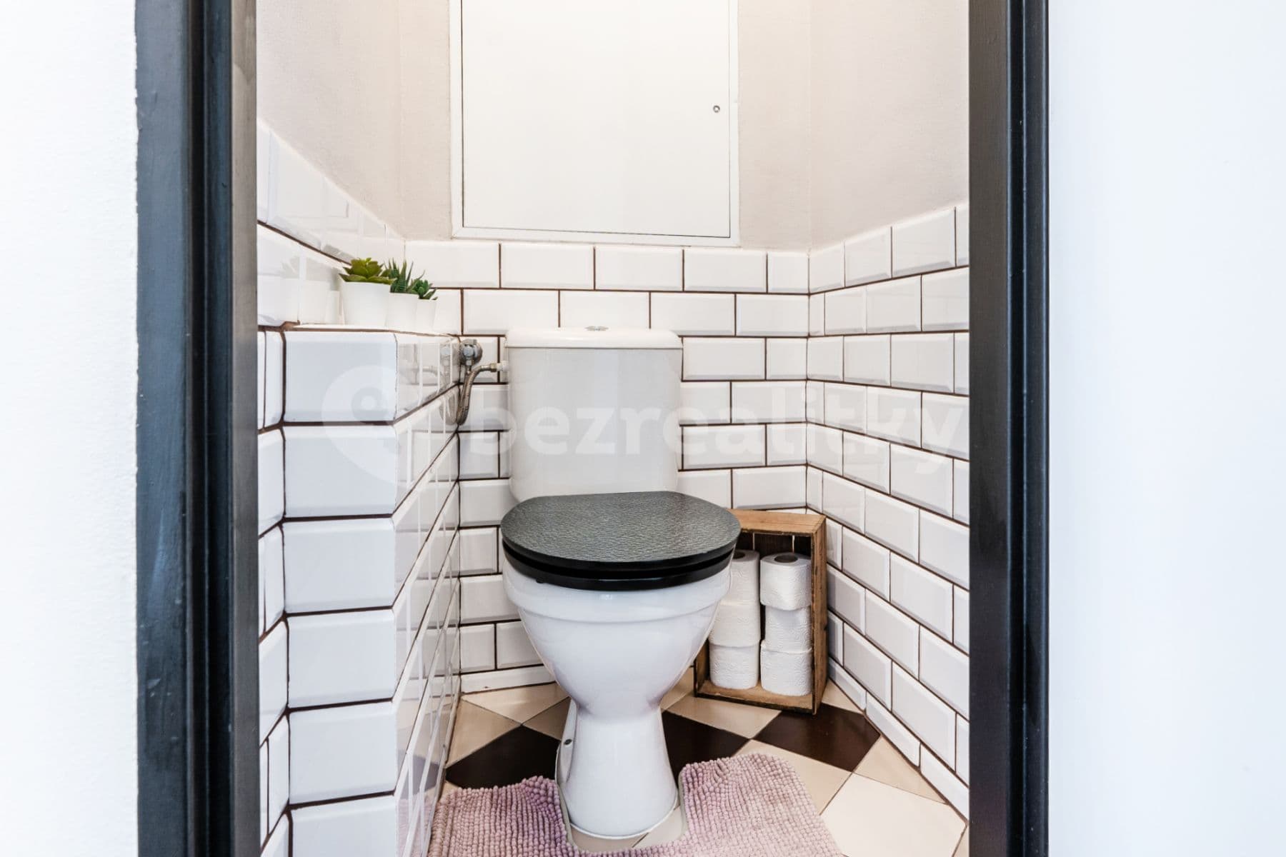 Pronájem bytu 3+kk 63 m², Mendelova, Praha, Praha Pronájem bytu 3+kk 63 m², Mendelova, Praha, Praha