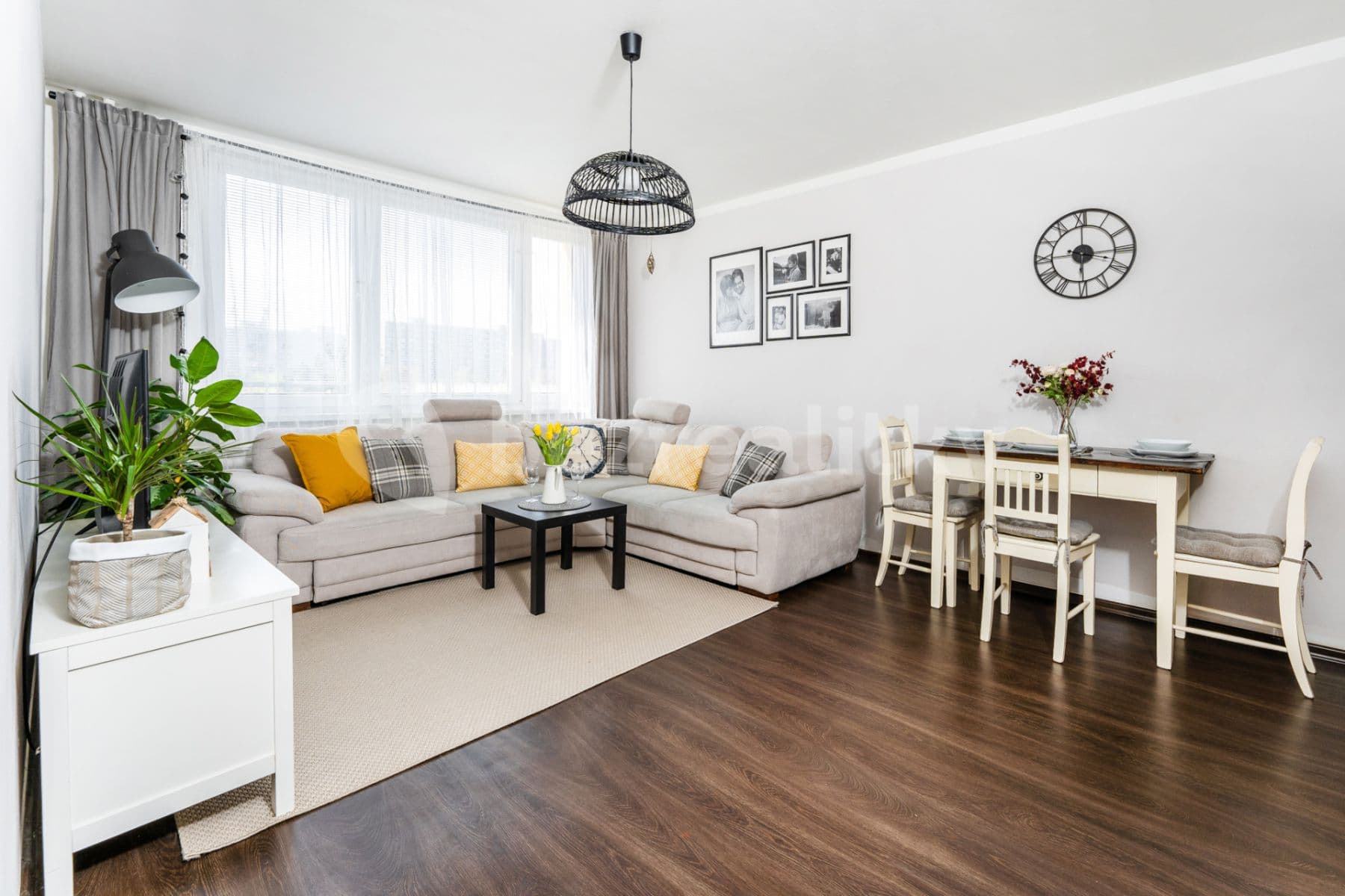 Pronájem bytu 3+kk 63 m², Mendelova, Praha, Praha Pronájem bytu 3+kk 63 m², Mendelova, Praha, Praha