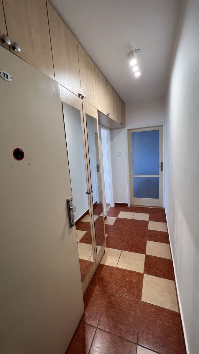 Pronájem bytu 2+1 52 m², Černokostelecká, Praha, Praha Pronájem bytu 2+1 52 m², Černokostelecká, Praha, Praha