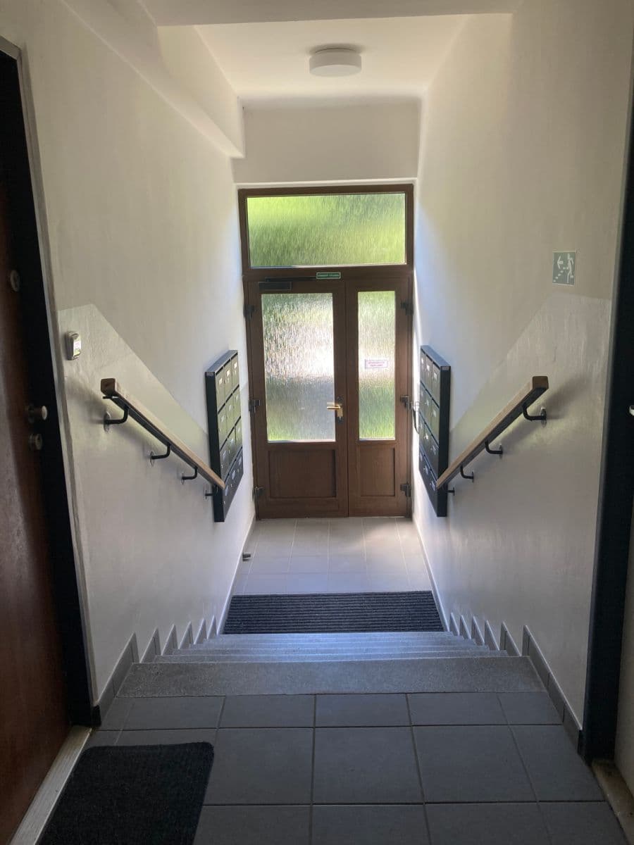 Pronájem bytu 2+1 52 m², Černokostelecká, Praha, Praha Pronájem bytu 2+1 52 m², Černokostelecká, Praha, Praha