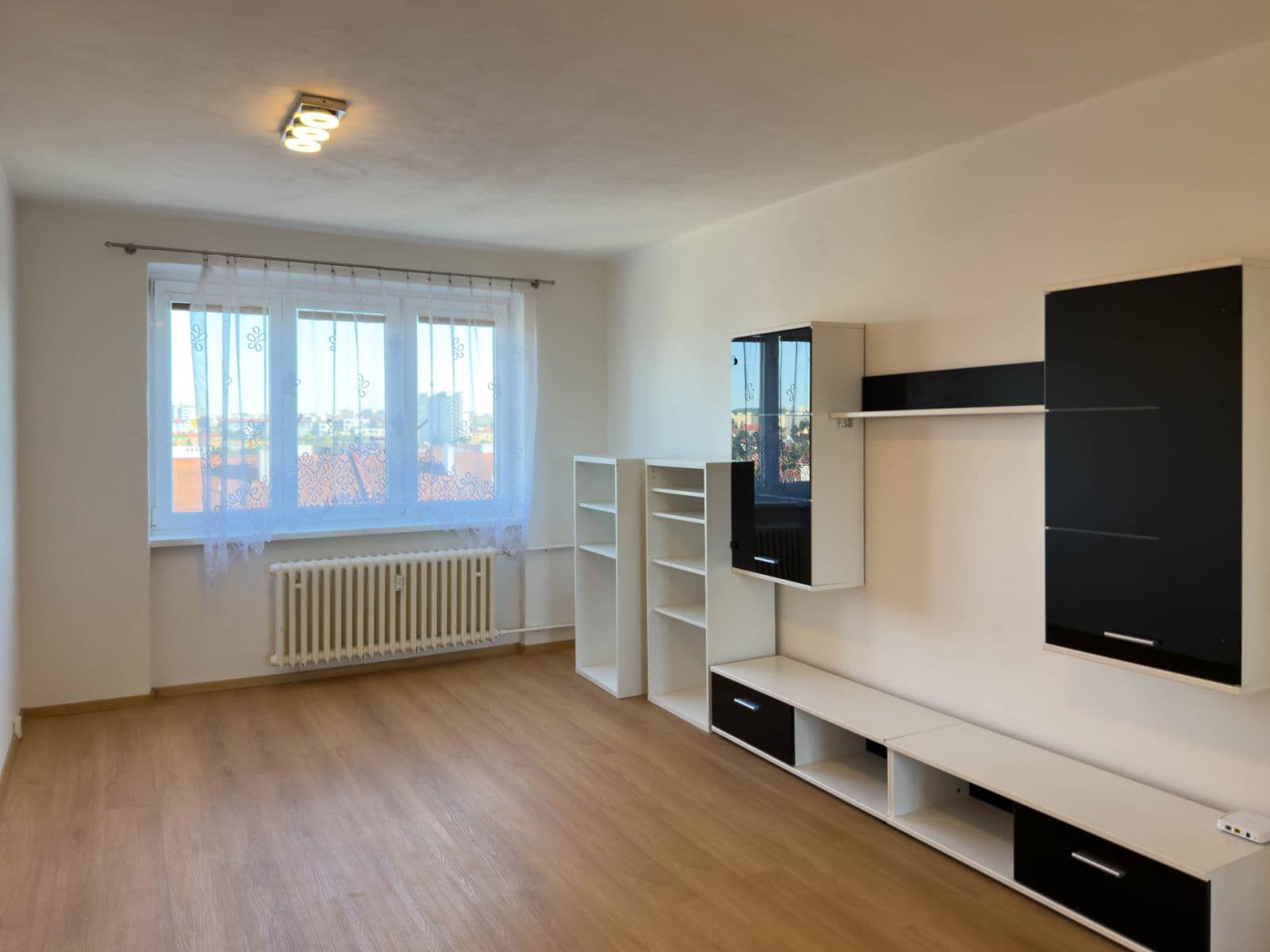 Pronájem bytu 2+1 52 m², Černokostelecká, Praha, Praha Pronájem bytu 2+1 52 m², Černokostelecká, Praha, Praha