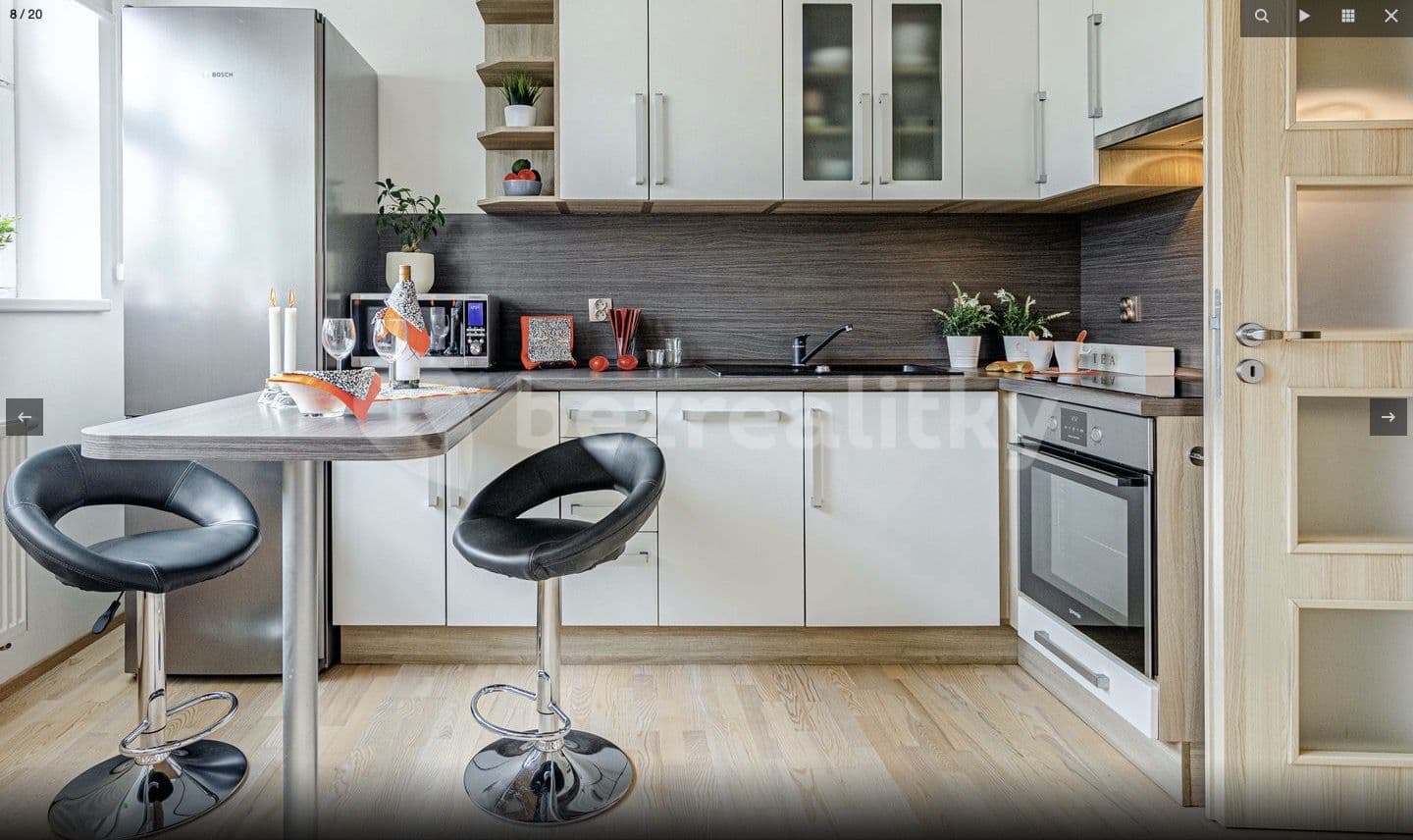 Pronájem bytu 2+kk 47 m², Prusická, Praha, Praha Pronájem bytu 2+kk 47 m², Prusická, Praha, Praha