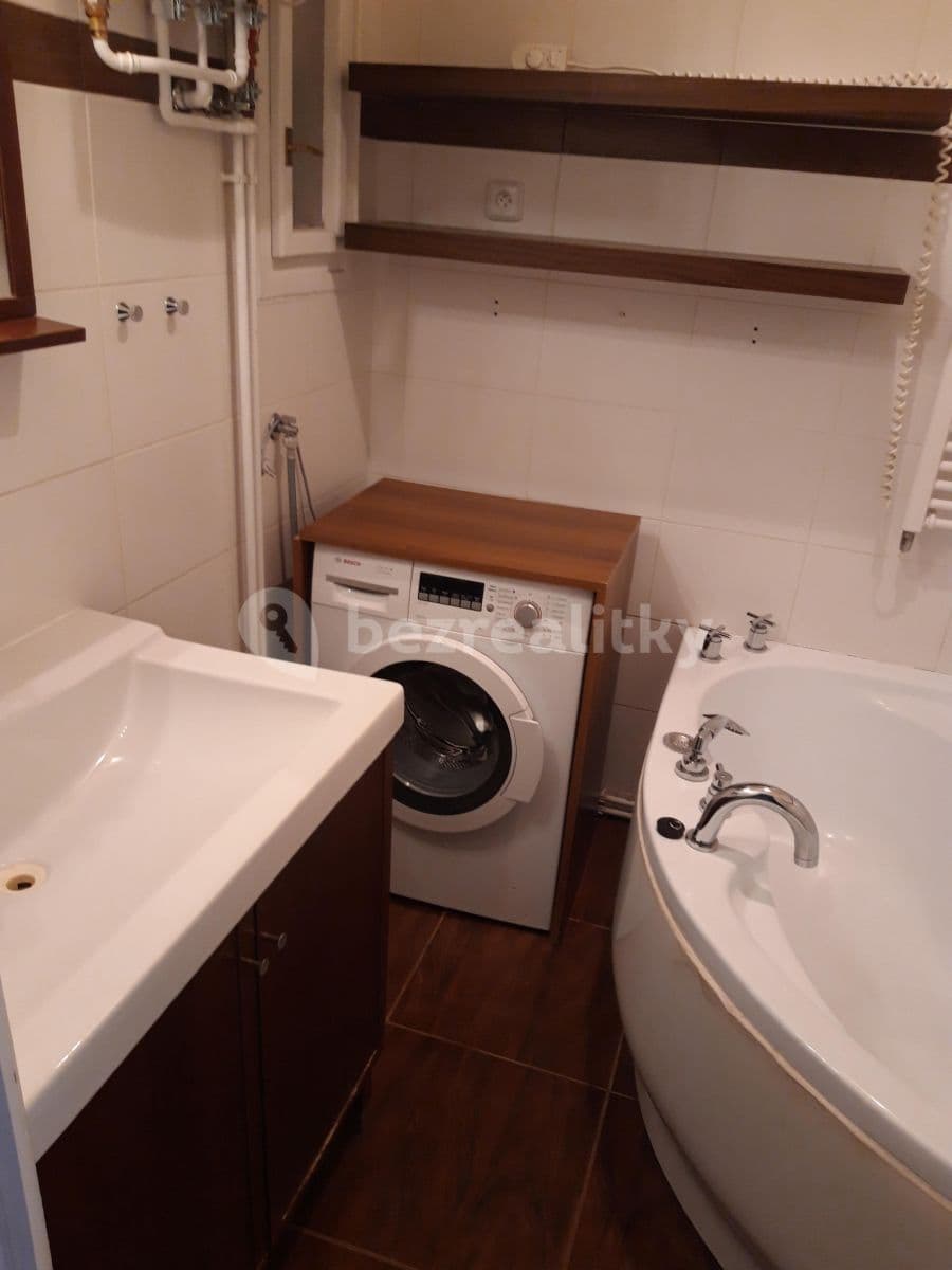 Pronájem bytu 2+kk 53 m², Prouzova, Praha, Praha Pronájem bytu 2+kk 53 m², Prouzova, Praha, Praha