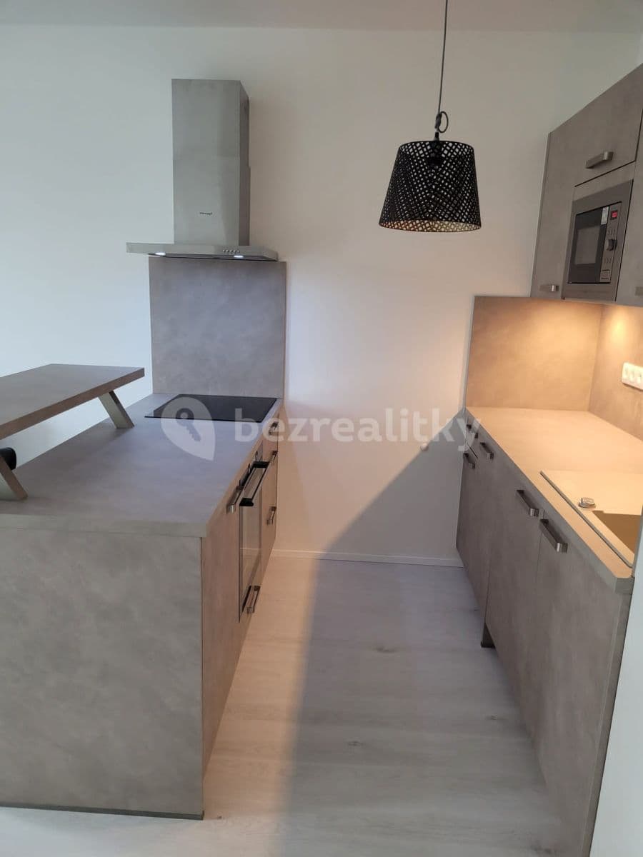 Pronájem bytu 1+kk 31 m², U Nového dvora, Praha, Praha Pronájem bytu 1+kk 31 m², U Nového dvora, Praha, Praha