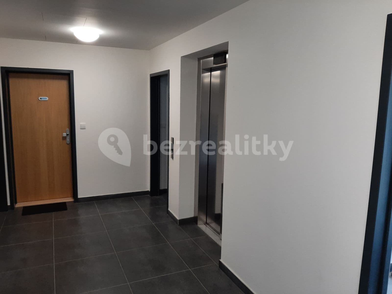 Pronájem bytu 1+kk 31 m², U Nového dvora, Praha, Praha Pronájem bytu 1+kk 31 m², U Nového dvora, Praha, Praha