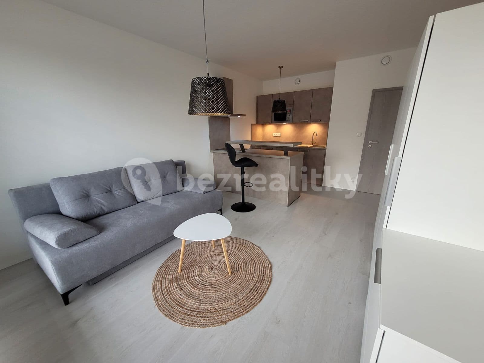 Pronájem bytu 1+kk 31 m², U Nového dvora, Praha, Praha Pronájem bytu 1+kk 31 m², U Nového dvora, Praha, Praha