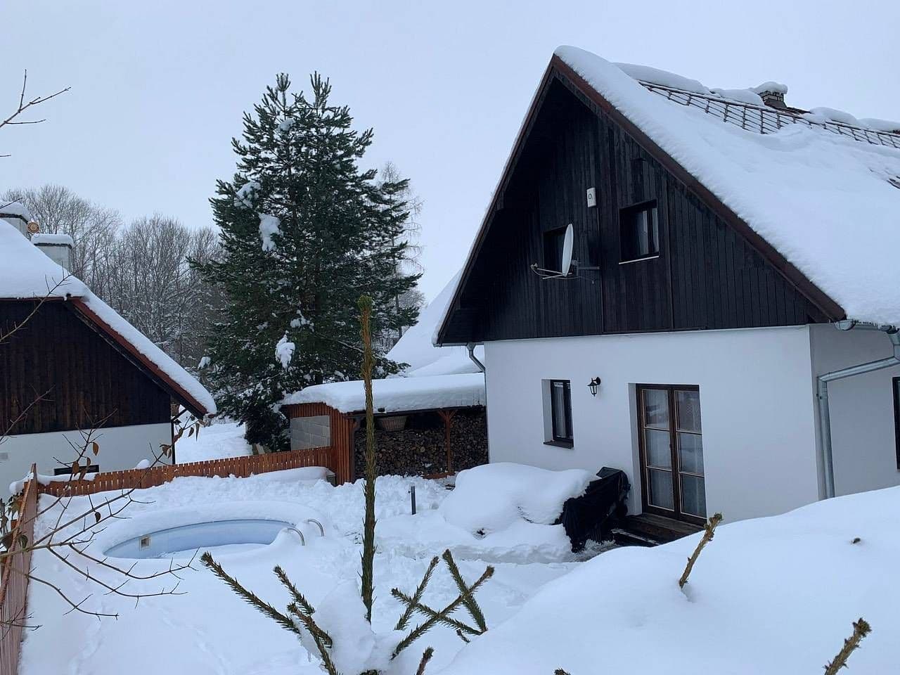 Pronájem chaty, chalupy, Lipno nad Vltavou, Jihočeský kraj Pronájem chaty, chalupy, Lipno nad Vltavou, Jihočeský kraj