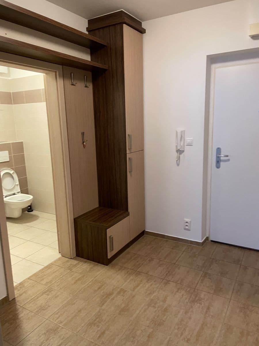 Pronájem bytu 2+kk 50 m², Edvarda Beneše, Olomouc, Olomoucký kraj Pronájem bytu 2+kk 50 m², Edvarda Beneše, Olomouc, Olomoucký kraj
