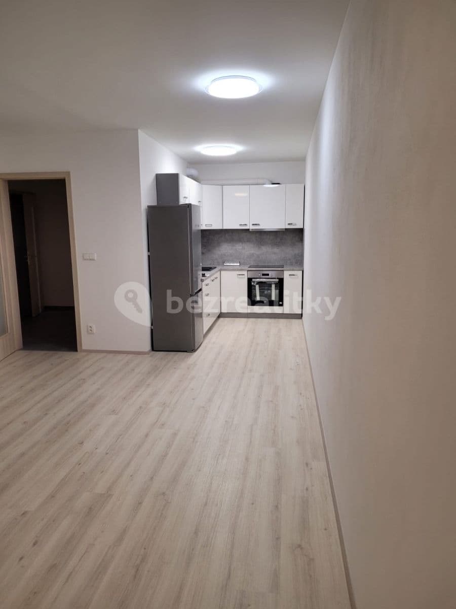 Pronájem bytu 2+kk 68 m², Unhošť, Středočeský kraj Pronájem bytu 2+kk 68 m², Unhošť, Středočeský kraj