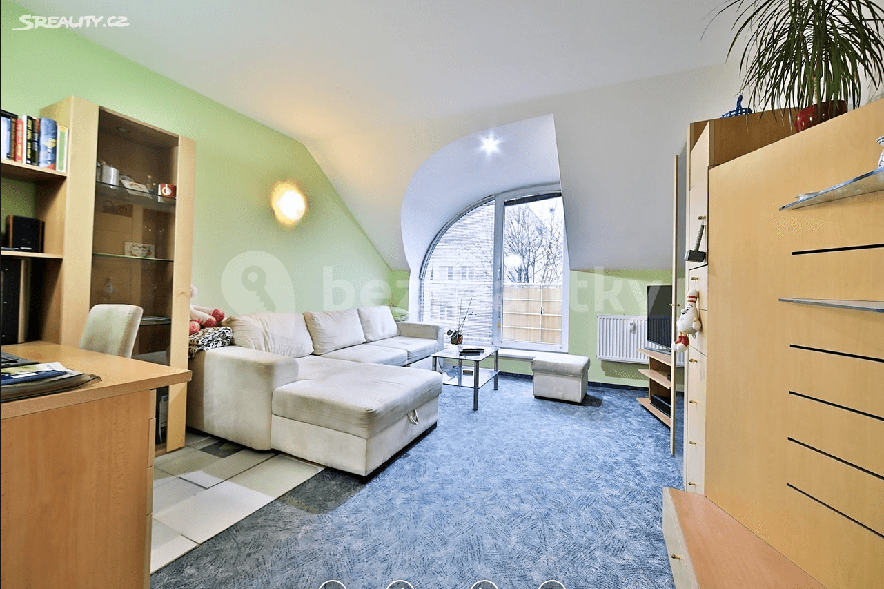Pronájem bytu 2+kk 58 m², Tvrdého, Praha, Praha Pronájem bytu 2+kk 58 m², Tvrdého, Praha, Praha