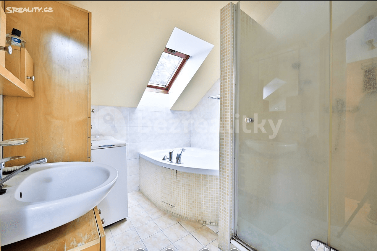 Pronájem bytu 2+kk 58 m², Tvrdého, Praha, Praha Pronájem bytu 2+kk 58 m², Tvrdého, Praha, Praha