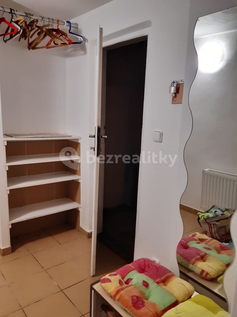 Pronájem bytu 2+1 80 m², Štychova, Praha, Praha Pronájem bytu 2+1 80 m², Štychova, Praha, Praha