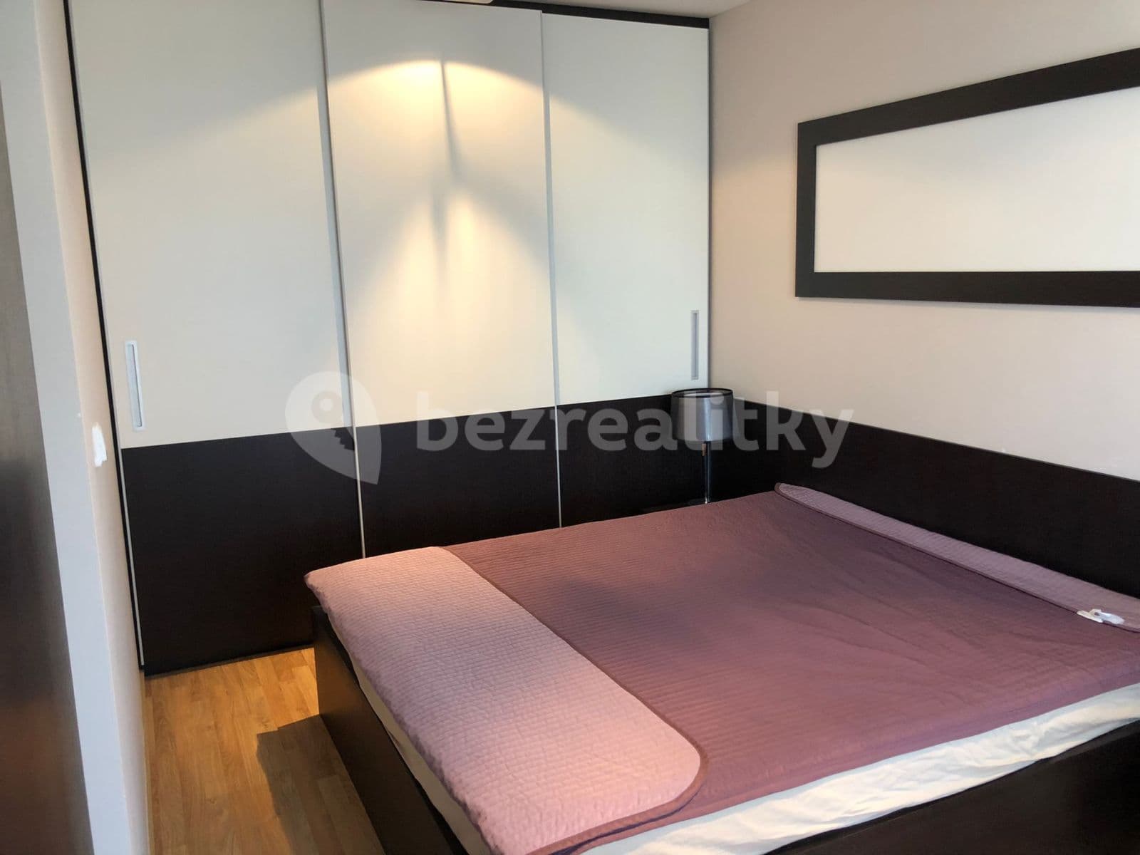 Pronájem bytu 2+kk 55 m², Hugo Haase, Praha, Praha Pronájem bytu 2+kk 55 m², Hugo Haase, Praha, Praha