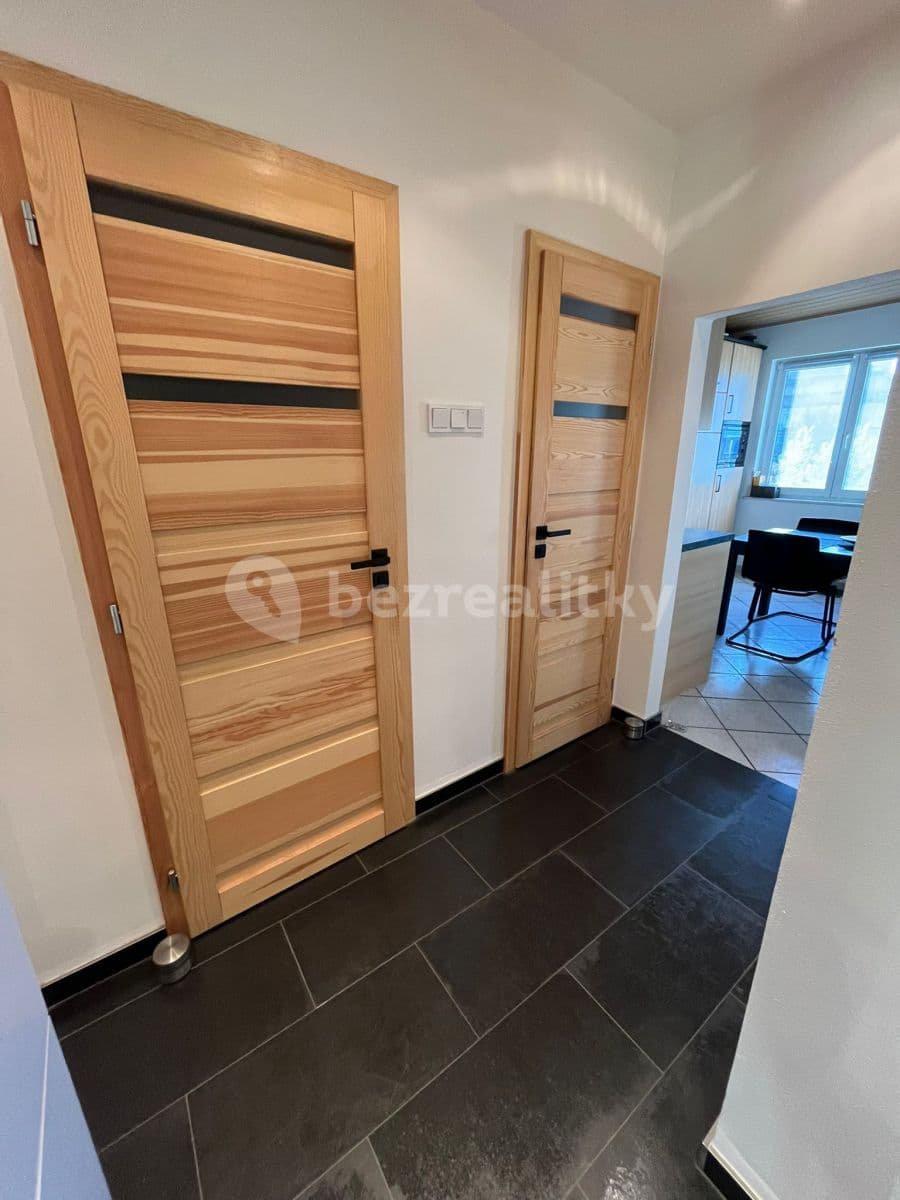 Pronájem bytu 2+1 70 m², Sečská, Praha, Praha Pronájem bytu 2+1 70 m², Sečská, Praha, Praha