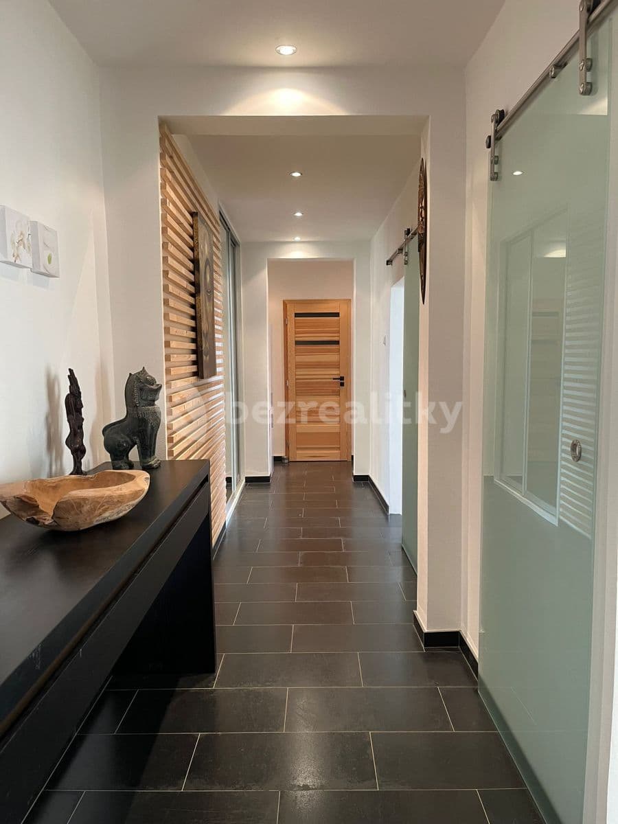 Pronájem bytu 2+1 70 m², Sečská, Praha, Praha Pronájem bytu 2+1 70 m², Sečská, Praha, Praha