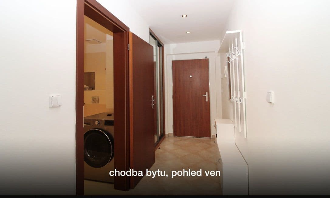 Pronájem bytu 2+kk 43 m², K Dálnici, Praha, Praha Pronájem bytu 2+kk 43 m², K Dálnici, Praha, Praha